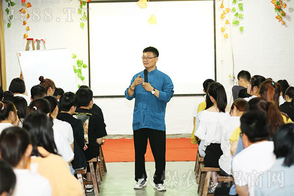 內(nèi)心有夢(mèng)想,便全力追蹤