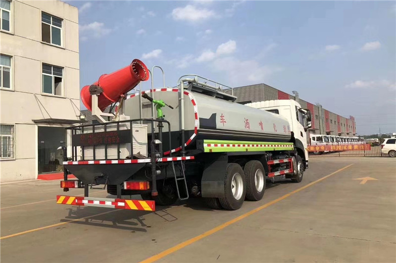 東風(fēng)天龍后八輪20噸噴霧車，國六綠化噴灑車